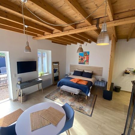 A La Belle Etoile Apartment Montbrison Bagian luar foto